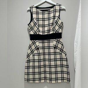 Nine West Plaid Tweed Sleeveless Sheath Dress Size 10 Black and White